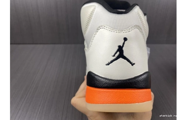 Air Jordan DC1060-100 5 Total DC1060-100 Orange Retro 0707